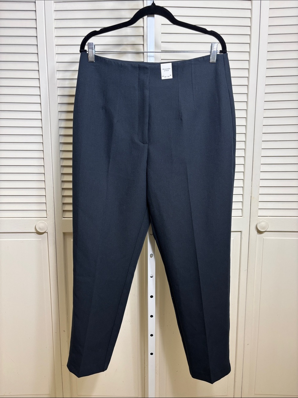NWT Abercrombie & Fitch High Rise Slim Trouser Pants Size 30 Short